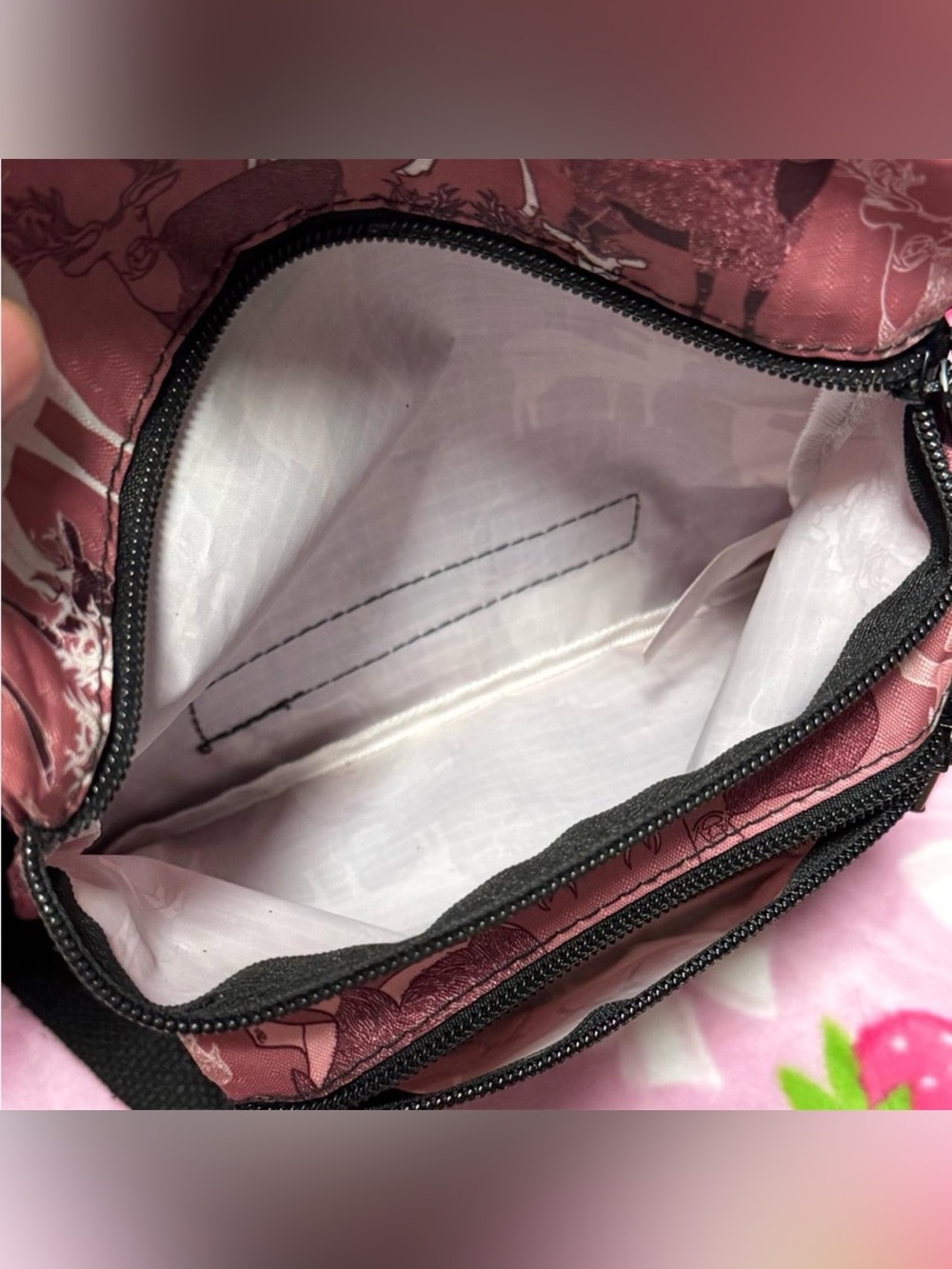 Scottish Deer Print Crossbody Bag Woodland Cottagecore Purse Purchased Scotland - Picture 6 of 7